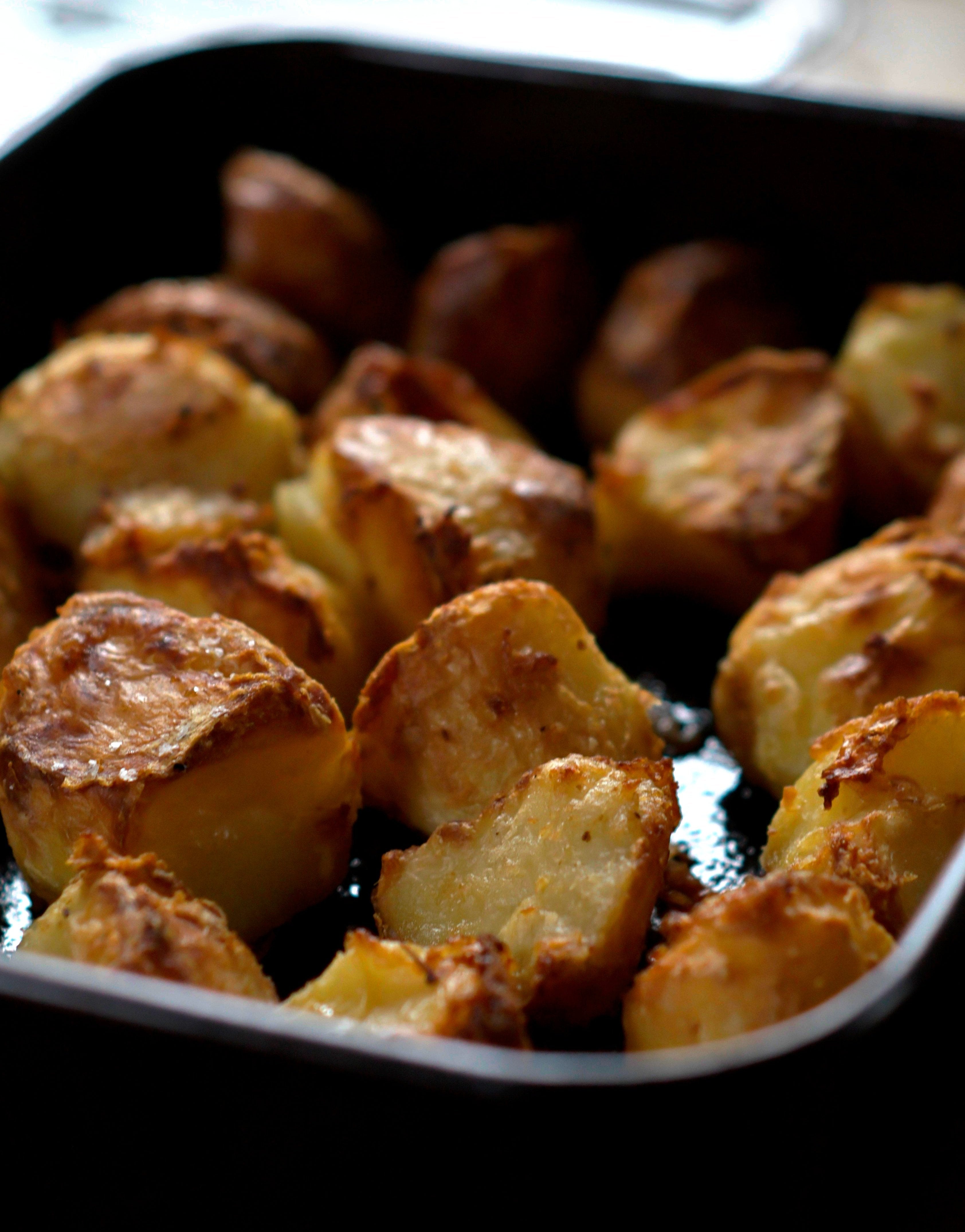 Fosketts' Garlic Butter Roast Potatoes